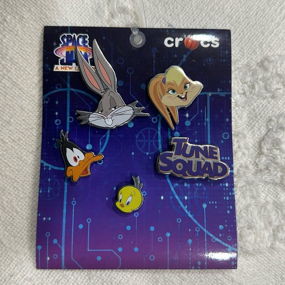 Crocs Space Jam 5 Pack Jibbitz Charms A New Legacy - Picture 1 of 1